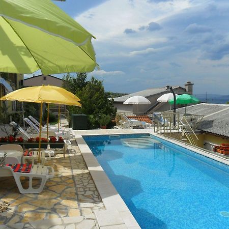 Apartments Zlato - With Pool Senj  Exterior foto